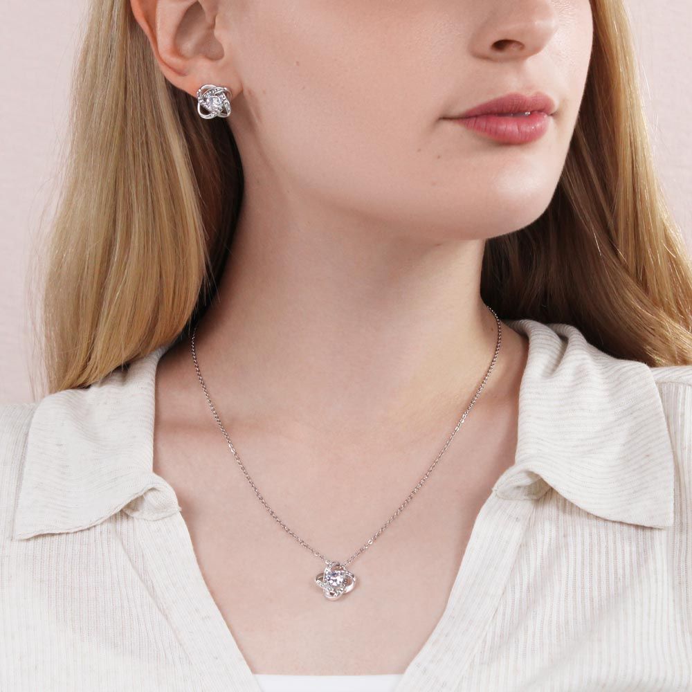 To My Wonderful Mom - You Gave Me The Confidence - Love Knot Earring & Necklace Set