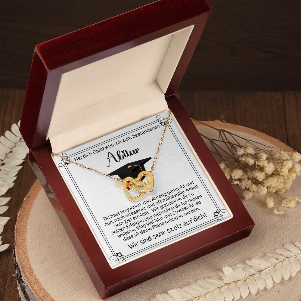 Herzlich Glückwunsch zum bestandenen Abitur - Interlocking Hearts Necklace