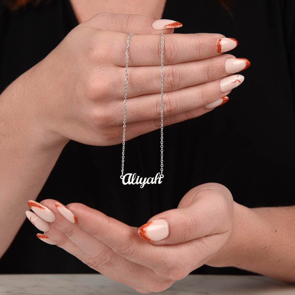To My Amazing Daughter - I Am Always Right Here In Your Heart - Custom Name Necklace