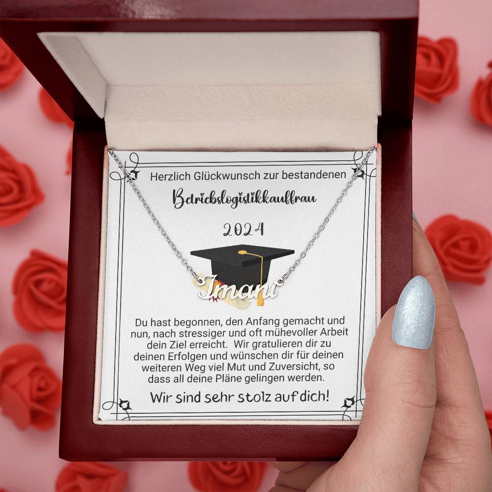 Custom Manuela