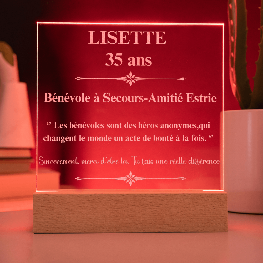 Custom Lisette