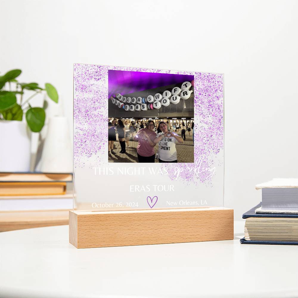 Laura Design White