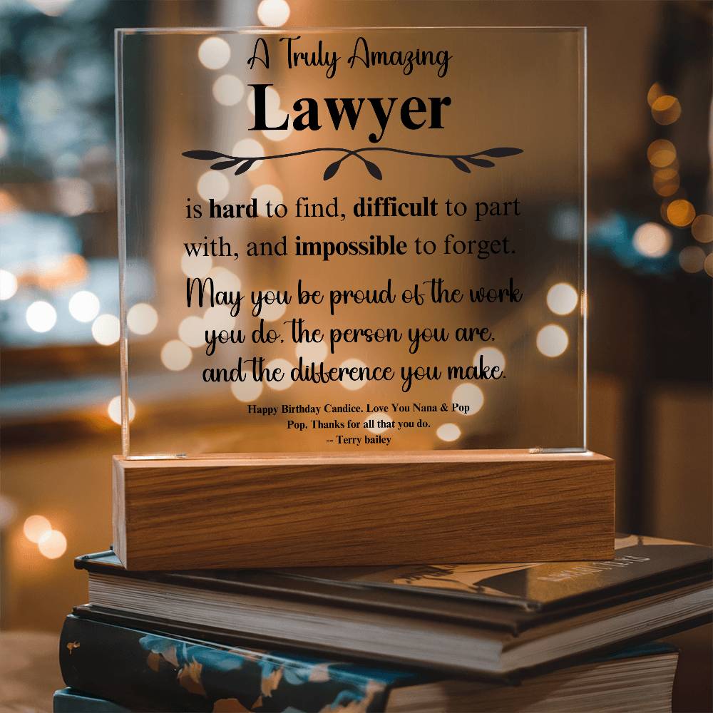 Custom Lawyer