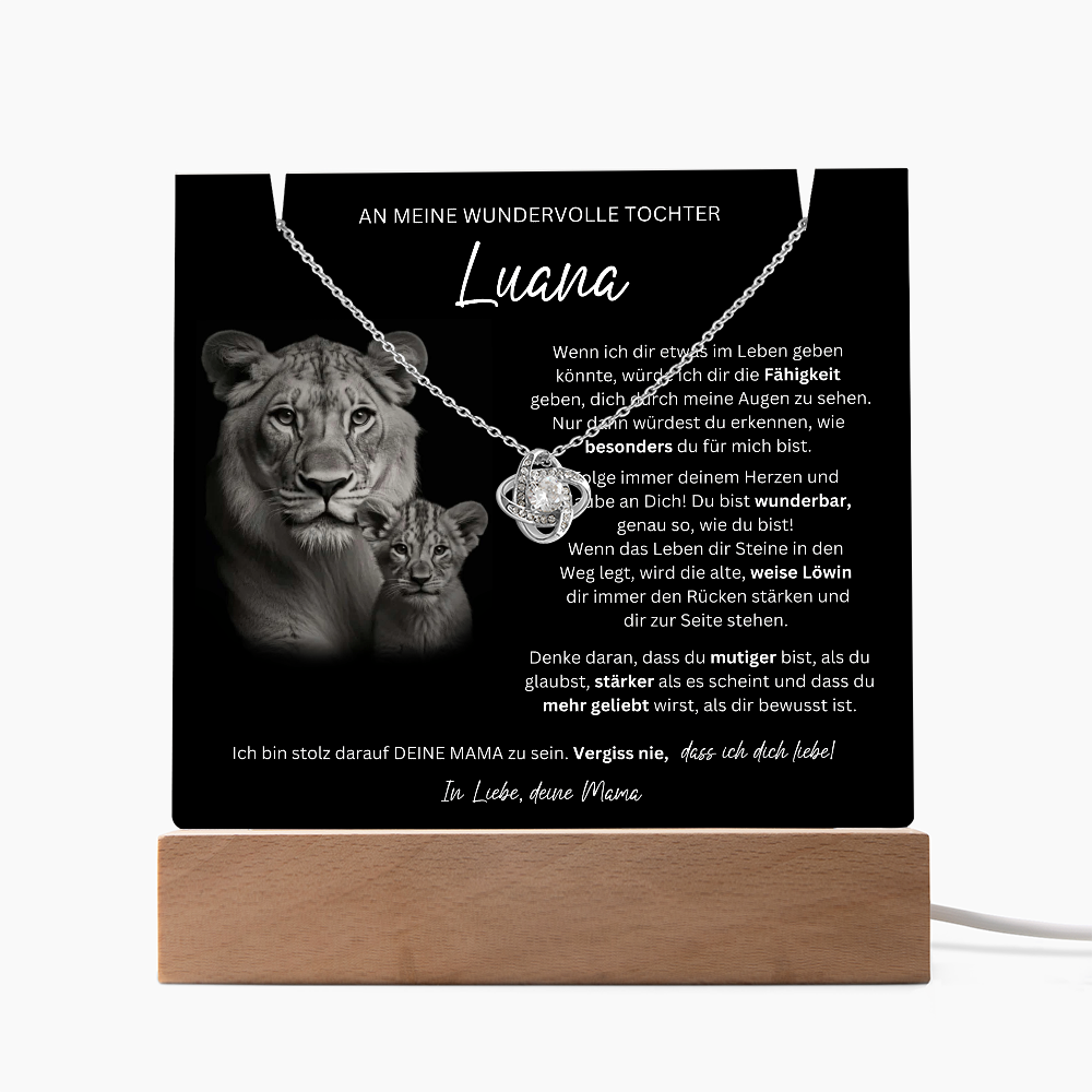 Custom Luana