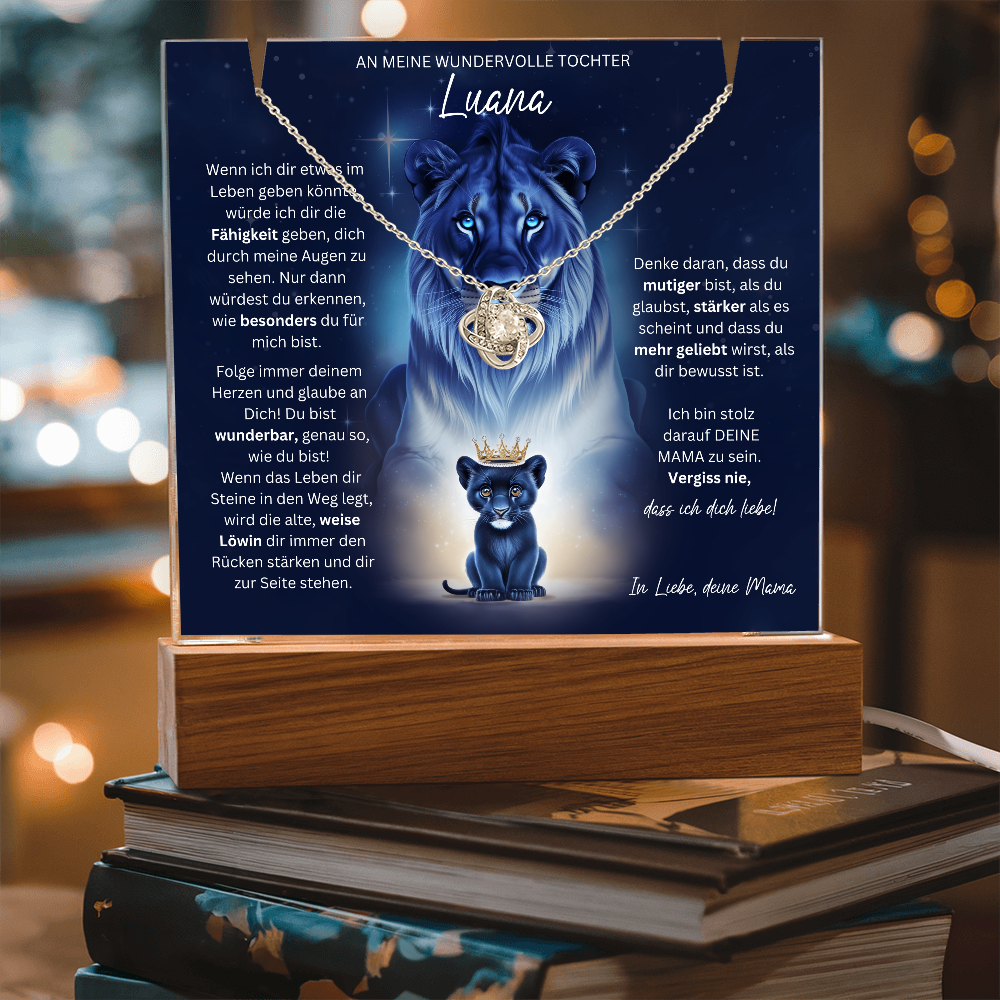 Custom Luana