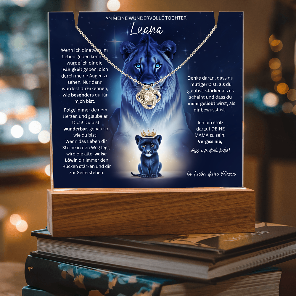 Custom Luana