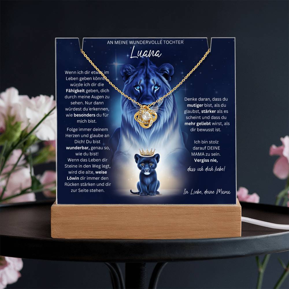 Custom Luana