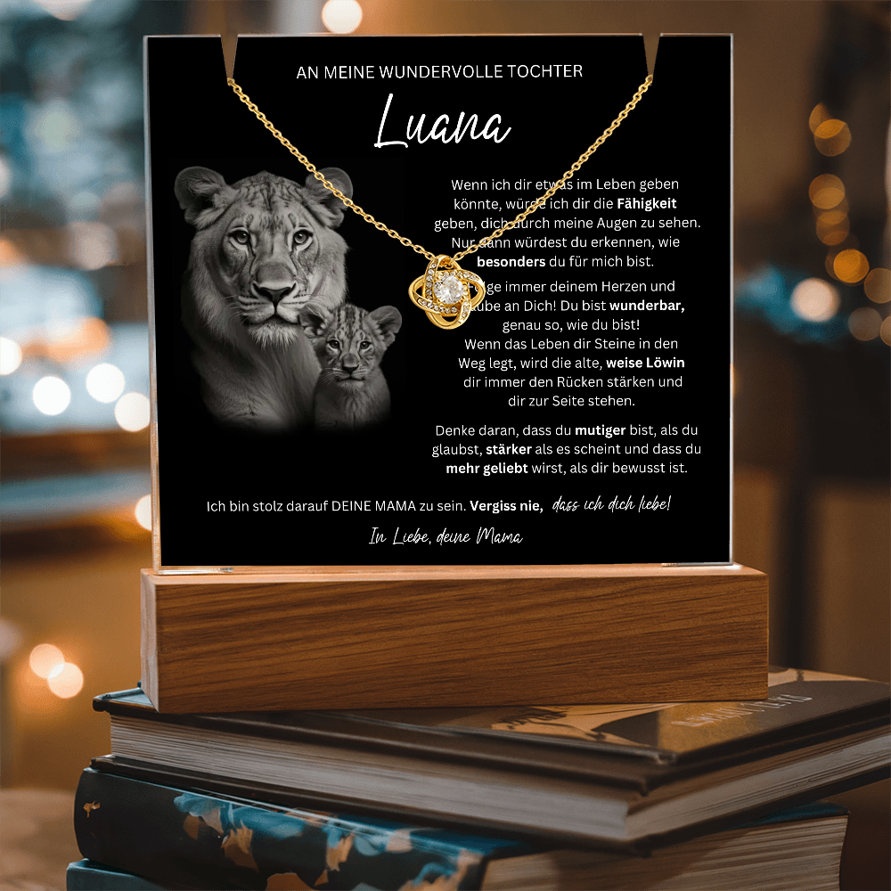 Custom Luana