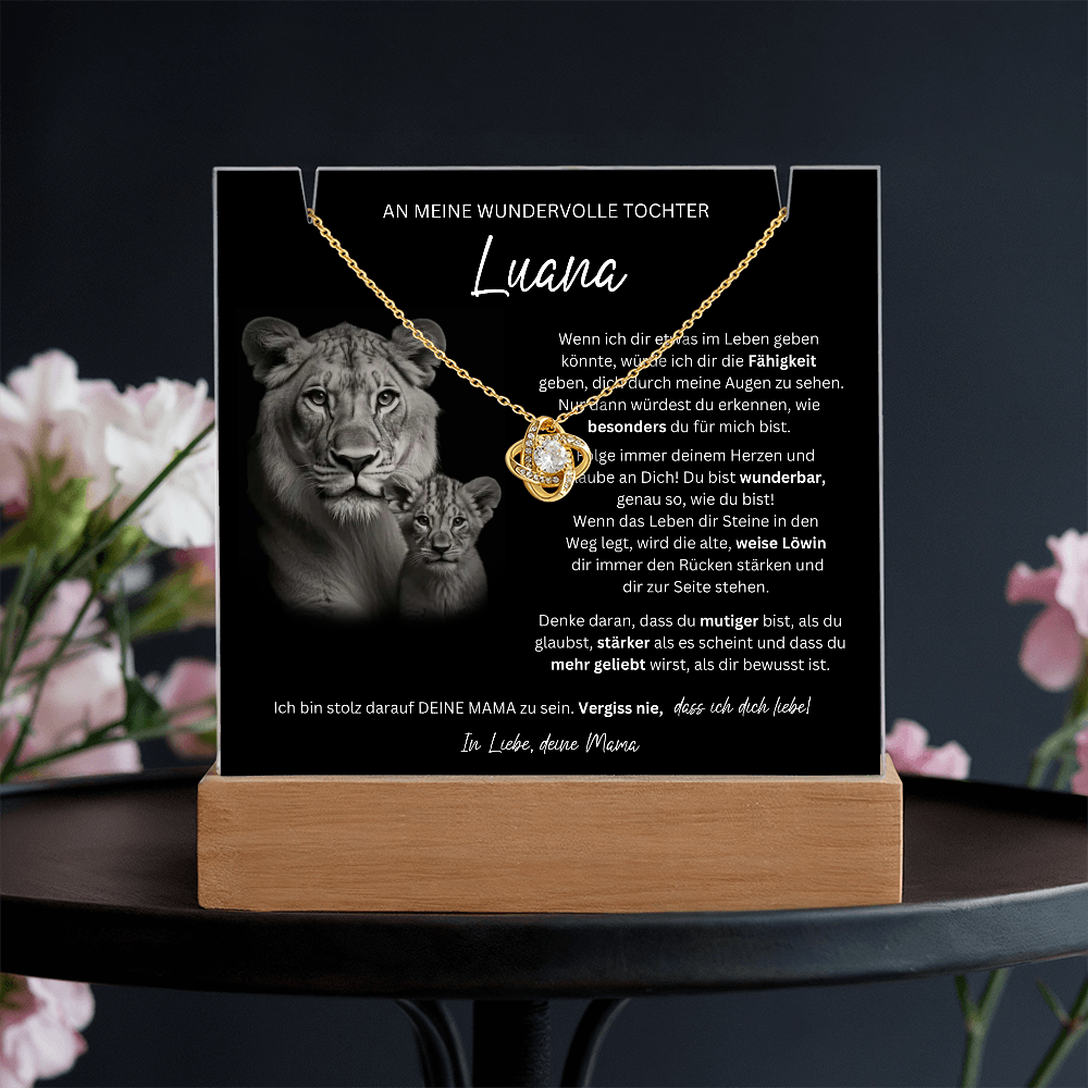 Custom Luana