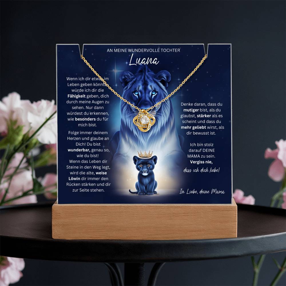 Custom Luana