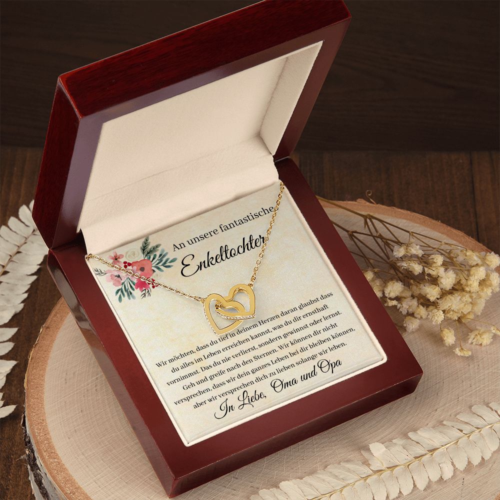 An Unsere Fantastische Enkeltochter - Interlocking Hearts Necklace