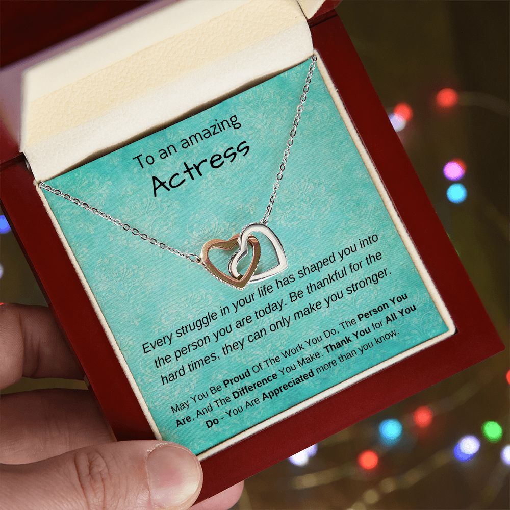 To An Amazing Actress - Interlocking Hearts Necklace